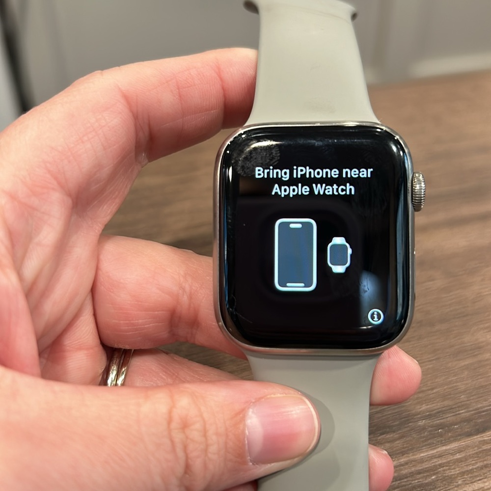 Apple Watch 5 - Picture 6 of 11